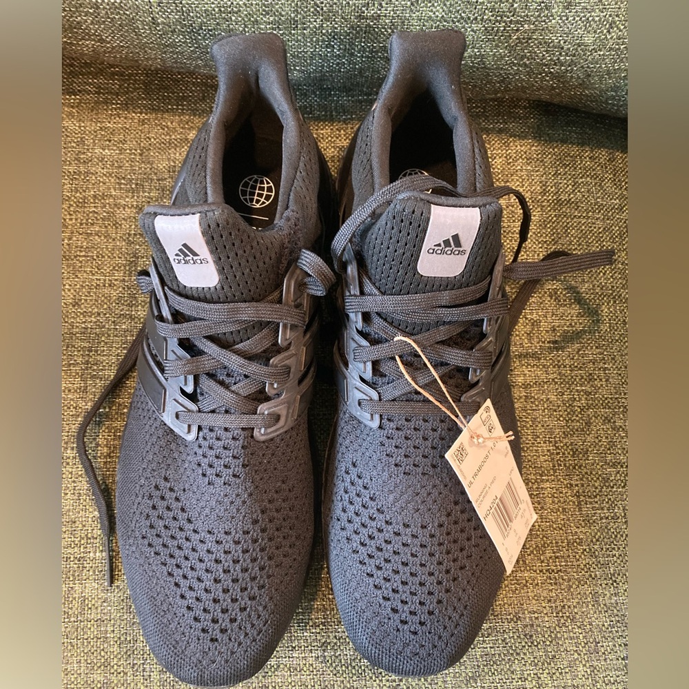 Black Adidas 10.5 Sneakers